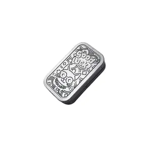 Lucky Cat Triple-Layer Silent Push Card | Metal EDC Fidget Toy | Good Luck Stress Relief Gift