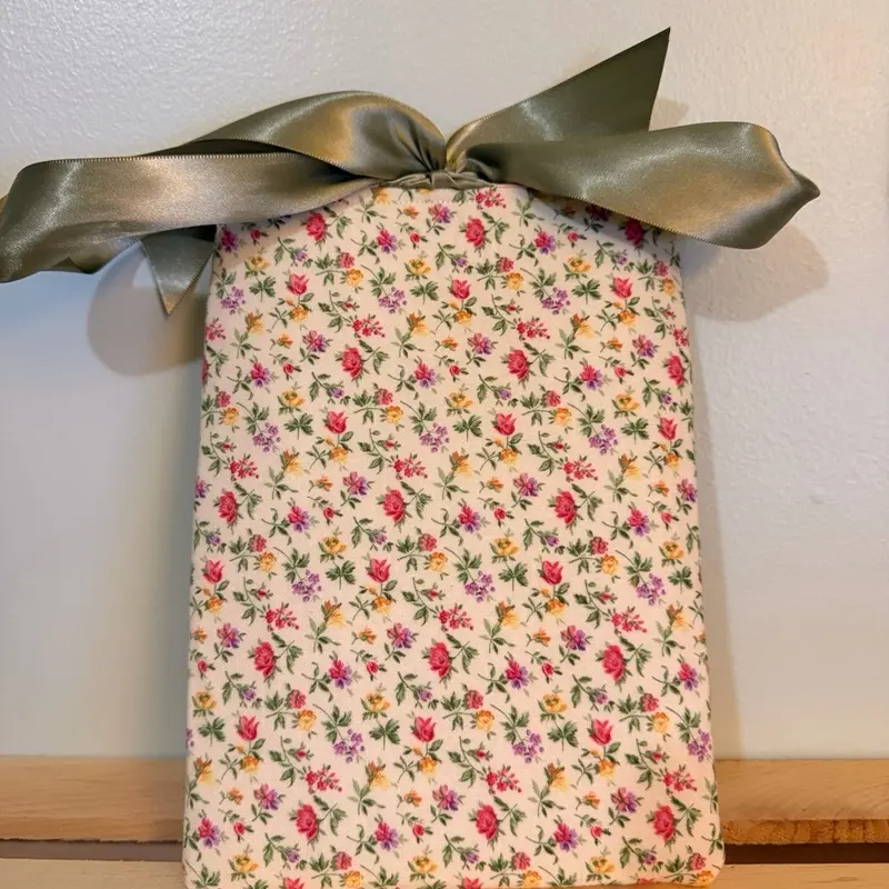 Handmade Padded Kindle Sleeve, Shock-Absorbent Protective Case for Kindle E-Readers