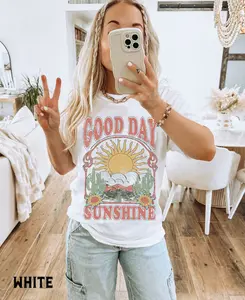 Good Day Sunshine Tee, Comfort Colors Tee, Sun Graphic Tee, Sun T Shirt, Boho Tee, Retro 70s Style Shirt, Hippie Shirts, Oversized Tee