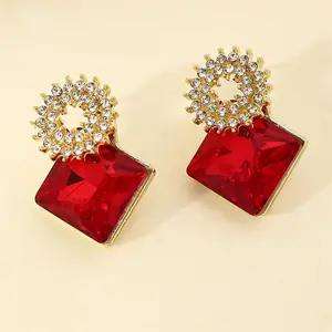 1 Pair Elegant Red Rhinestone Stud Earrings - Vintage Style Square Gemstone Design with Sparkling for Parties, Banquets, and Special Occasions, Rhinestone Earrings