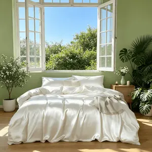 Luxury Satin Bedding Set, 3-Piece Suite with 90g Solid Duvet Cover and Two Pillowcases, Elegant Home Decor Bedroom Linen Set