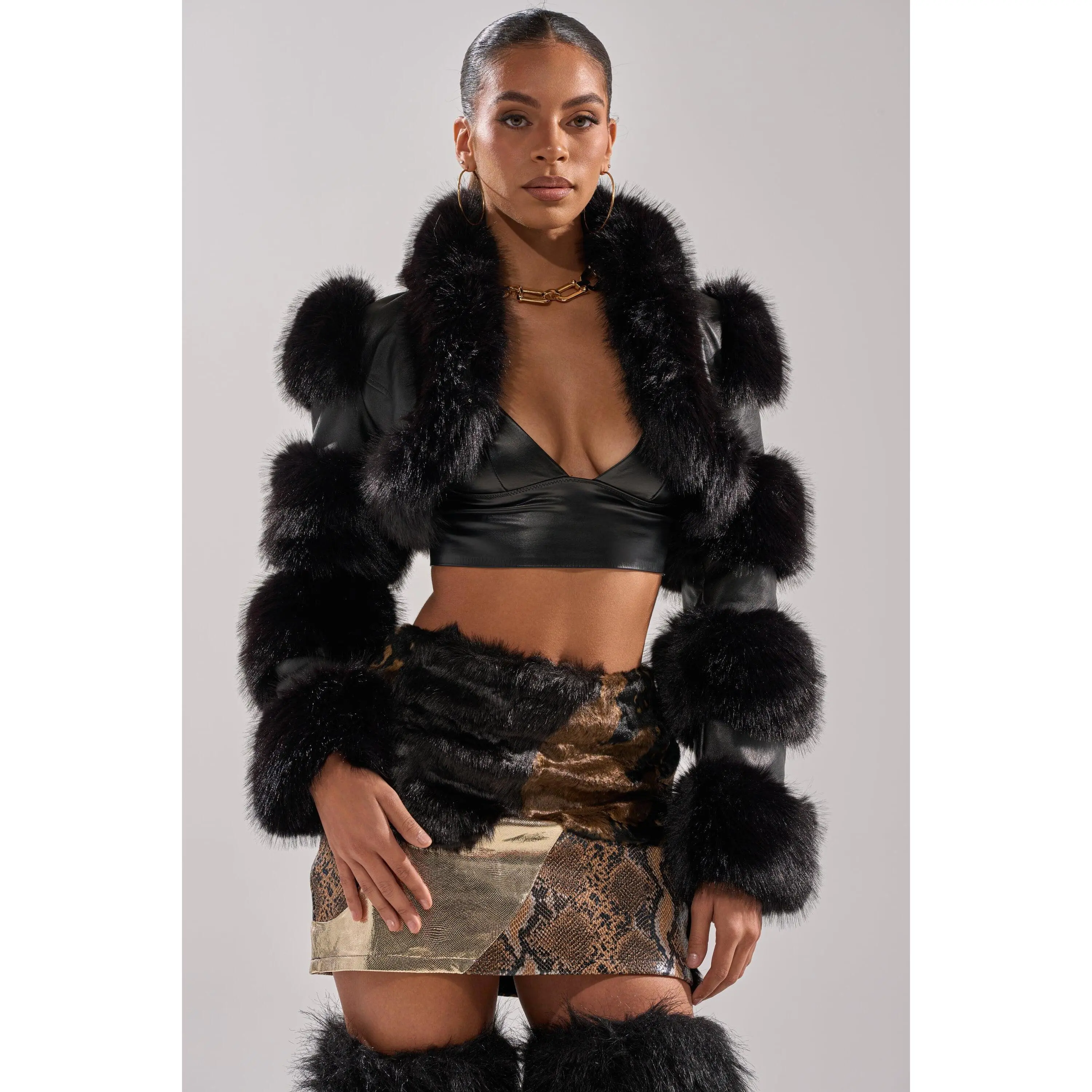 【新品未開封】andmary Doggy fur tops black LOVERGIRL ULTRA CROP FUR TRIM MOTO - TikTok Shop