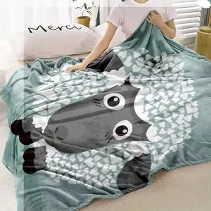 Cute Sheep Pattern Flannel Blanket, Soft Comfortable Throw Blanket, Warm Napping Blanket for Home Office Travel, Bedroom Refresh Decor