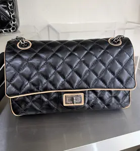 Pre-owned CHANEL Vintage 255