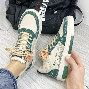 Shoes for men, trendy and versatile white shoes, niche high-top sneakers, male students' sports and leisure shoessuitable for men's outdoor activities