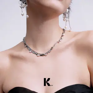 Glow Rhythm Silver Necklace