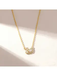 Classic Swan Clavicle Chain | An atmospheric accessory with inherent gentle charm | Perfect for both work commutes and dates