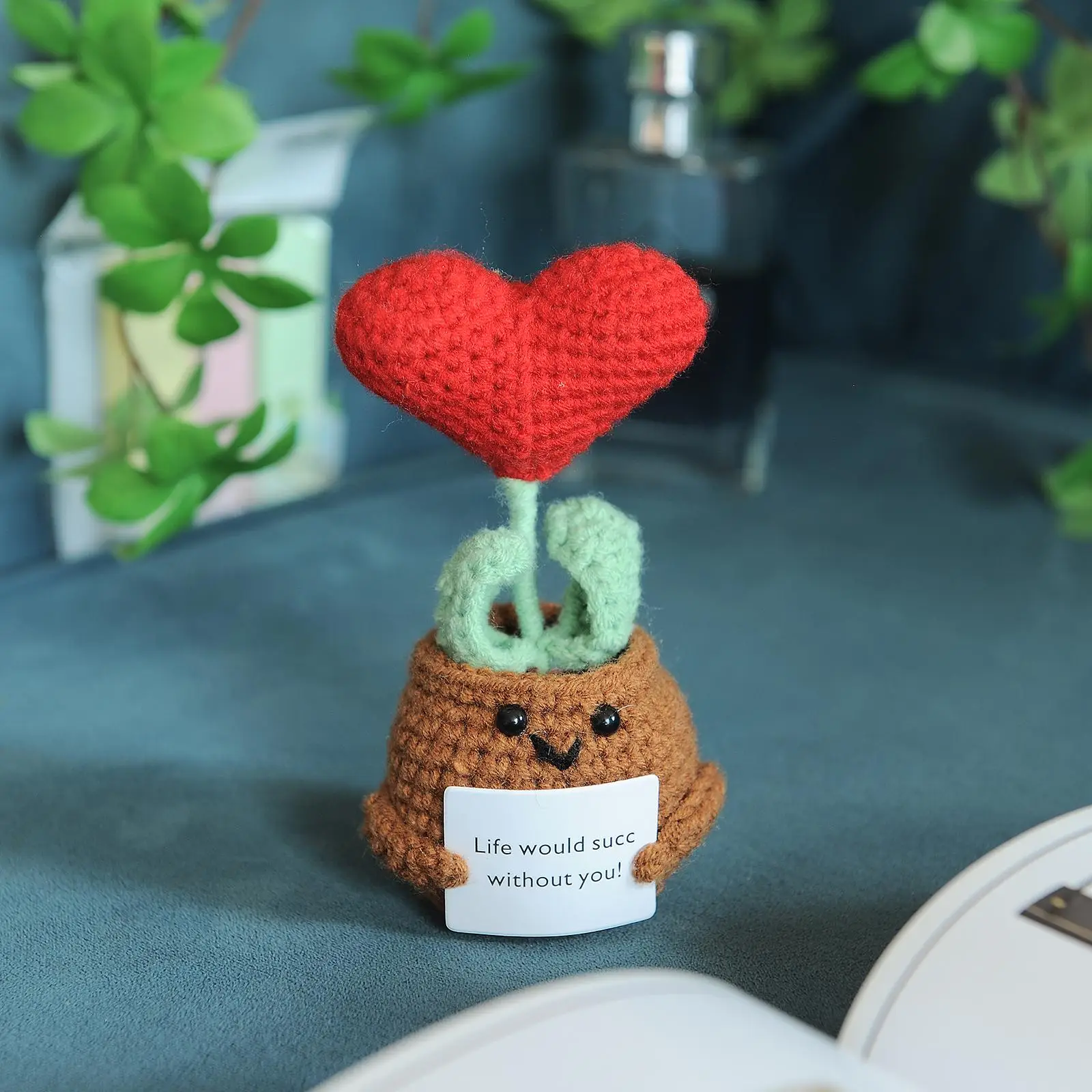 Cute Creative Love Plant Design Crochet Ornament, Home Decor Craft, Desk Decoration Figurine for Home Office