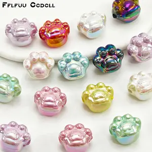 Approximately 44 pieces of 18.5mm adorable iridescent cat paw acrylic beads, 100g, cute vibe loose beads, suitable for DIY bracelet and necklace making, phone case hair accessories decoration, and gift for festive gift for besties.