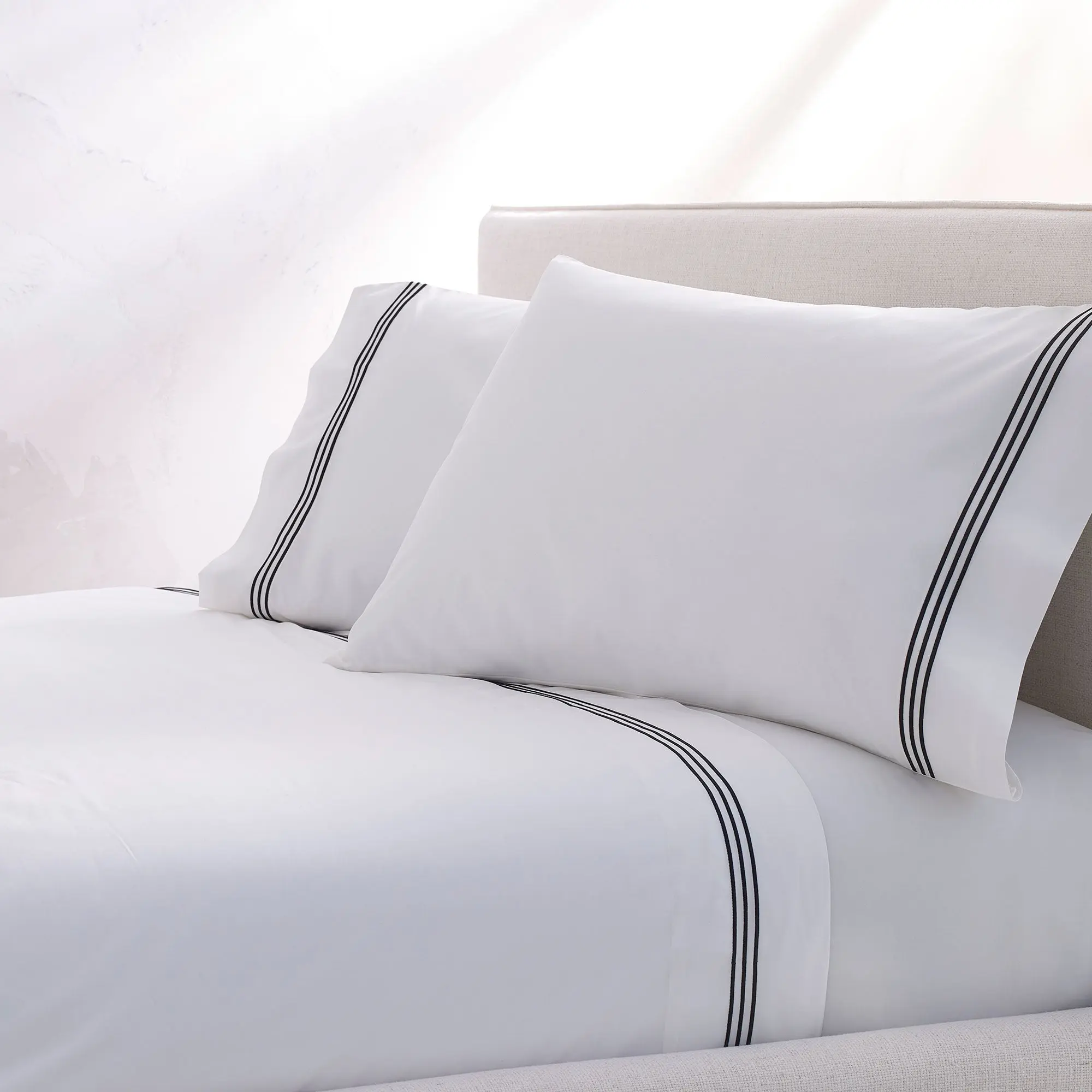 Strada Embroidered Percale Pillowcase Set of 2