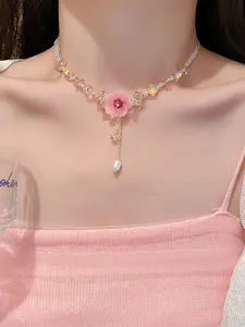 Crystal Pendant Necklace, Elegant Jewelry Accessory, Perfect Gift for Women & Girls, Stylish Design for Any Occasion, Flower Pendant