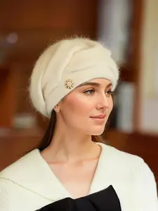 Women's Minimalist Temperament Solid Beret, New Style Elegant Rhinestone Decor Flower Design Beret Hat for Fall & Winter, Fashion Accessories for Women & Girls, Knit Hat