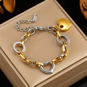 Vintage Heart Pendant Stainless Steel Bracelet for Women, Daily & Party Wear Jewelry, Ideal Gift & Couple Bracelet for All Seasons