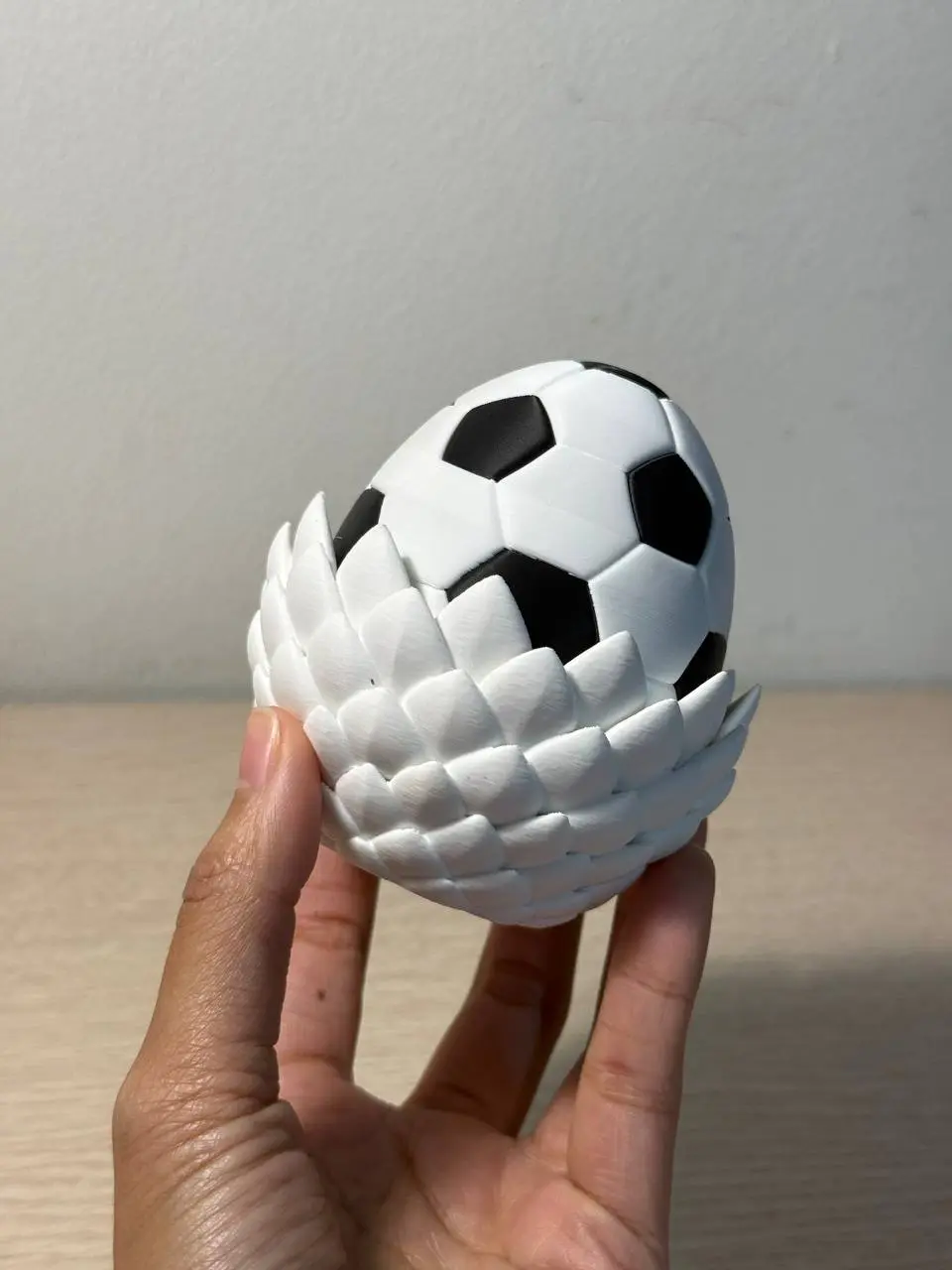 Dragon Egg Figurine with 2 Articulated Baby Dragons Inside, Sports-Themed Flexi Dragon Collectible, Fidget Toy, Desk Decor & Gift