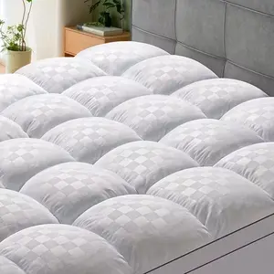 Extra Thick Cooling Mattress Cover with Deep Pocket Fit Plush Pillow Top Breathable Quilted Fabric Soft Mattress Pad for Back Support Comfortable Bed Protector for Twin Full Queen King Beds