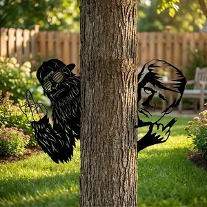 Sasquatch Metal Garden Sign, Funny Bigfoot Humorous Prank Yard Art, Peek-a-Boo Fence Decor Outdoor Home Decoration Gift Idea