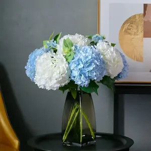 2pcs High-End Wet Sensation Large Bouquet, 176 Pieces Realistic Decorative Artificial Flowers, Wedding Decor, Living Room, Bedroom, Dining Table, Hotel Hall, Party Decor