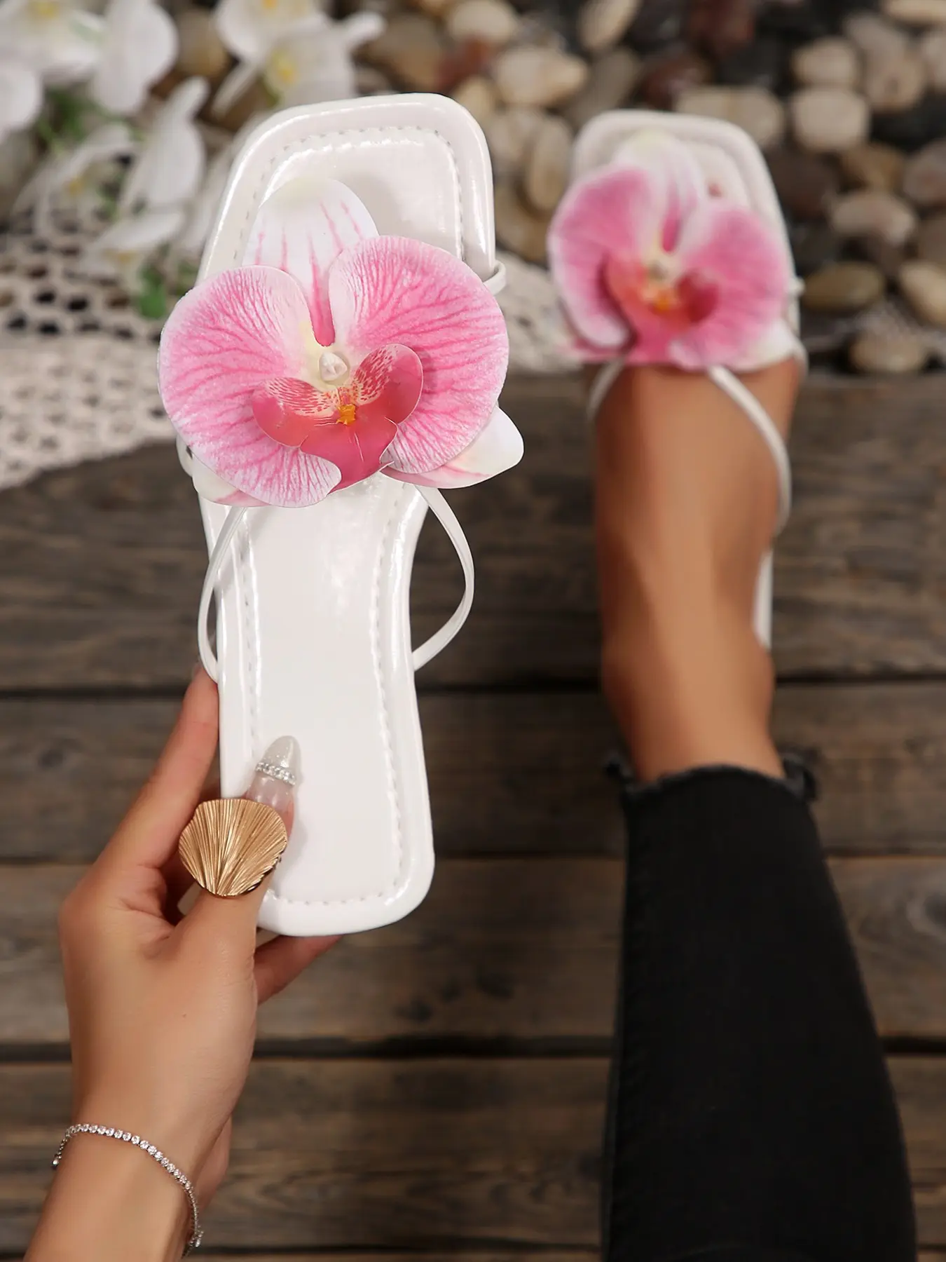 Summer Square Toe Flower Slippers Women, Casual PVC Sole, Medium Width, Party Style, Summer Flat, Flat Summer Shoes, Perfect for Dates, Shopping, Parties, Office