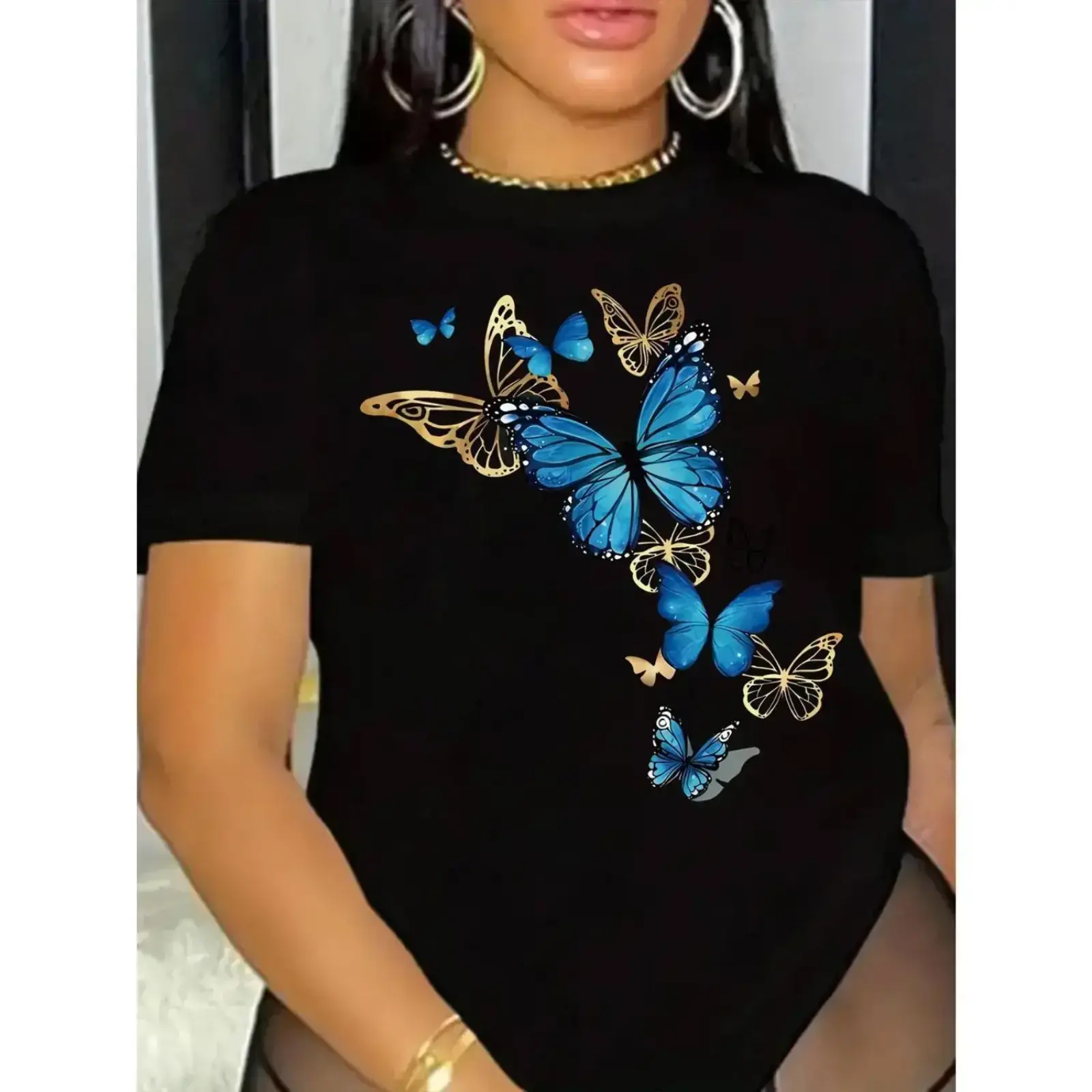 Women's Butterfly Graphic T-Shirt, Soft Premium Cotton Top Tee, Tshirt, Vibrant Detail, Round Neck, Flat, Shortsleeve, Clothes, Fabric, Fitted, Athletic, Casual Ootd, Vibrant Details