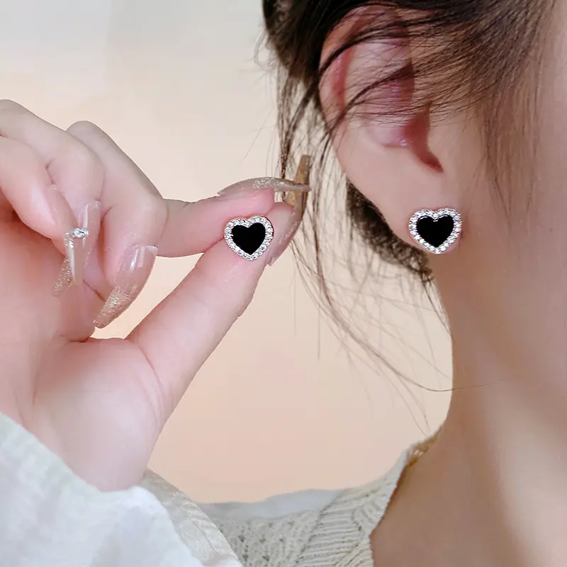 Women's Elegant Heart-Shaped Stud Dainty Earrings - Zinc Alloy Costume Jewelry, Hypoallergenic 925 Silver Posts, No Irritation, Default Pair Pack for Daily Fashion