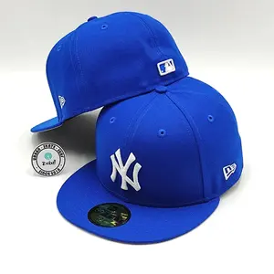Classic New Era 59FIFTY MLB Fitted Cap, LA Dodgers NY Yankees Cubs White Sox Baseball Hat, High Crown Flat Bill Design, Premium Embroidered Logo, Streetwear Fashion Accessory for Men Women