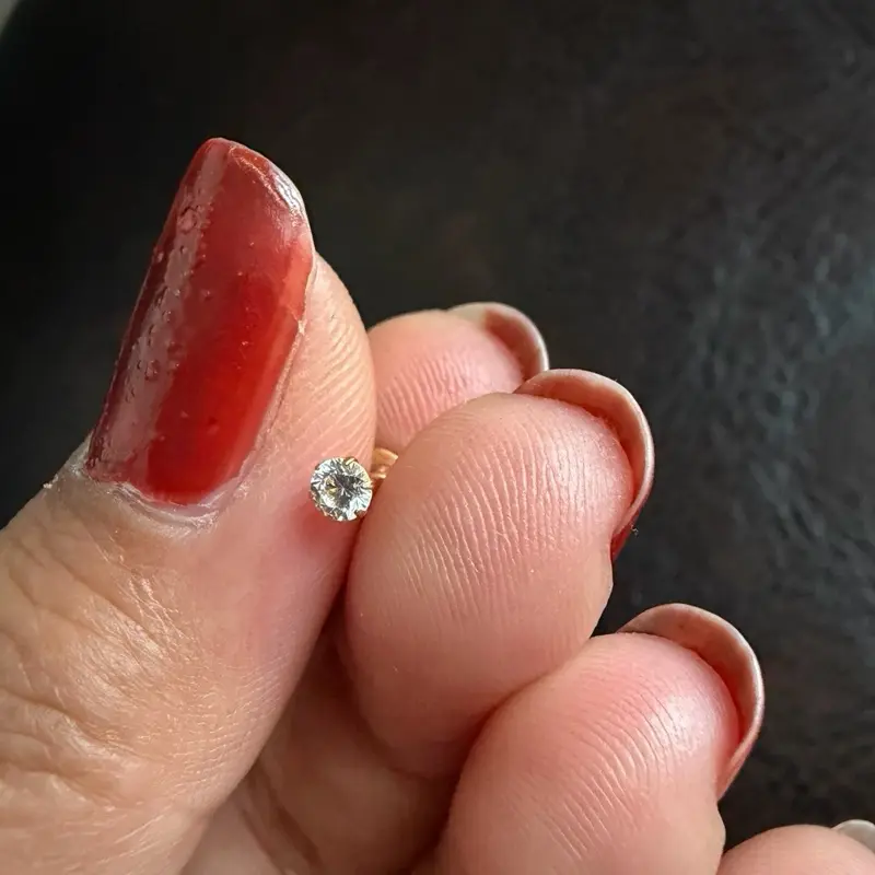 Women's Gold-Plated Metal Nose Ring Stud - Basic Geometric Design, Gems Rhinestone Accent, Luxe Shine, Chic Female Body Piercing Jewelry, Daily Wear, One Size, Nose Rings Studs, Sparkle Effect