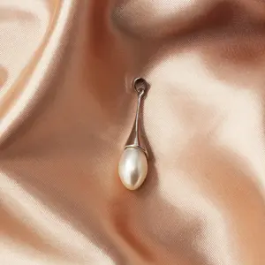 Freshwater Pearl Gemstones Pendant Necklace