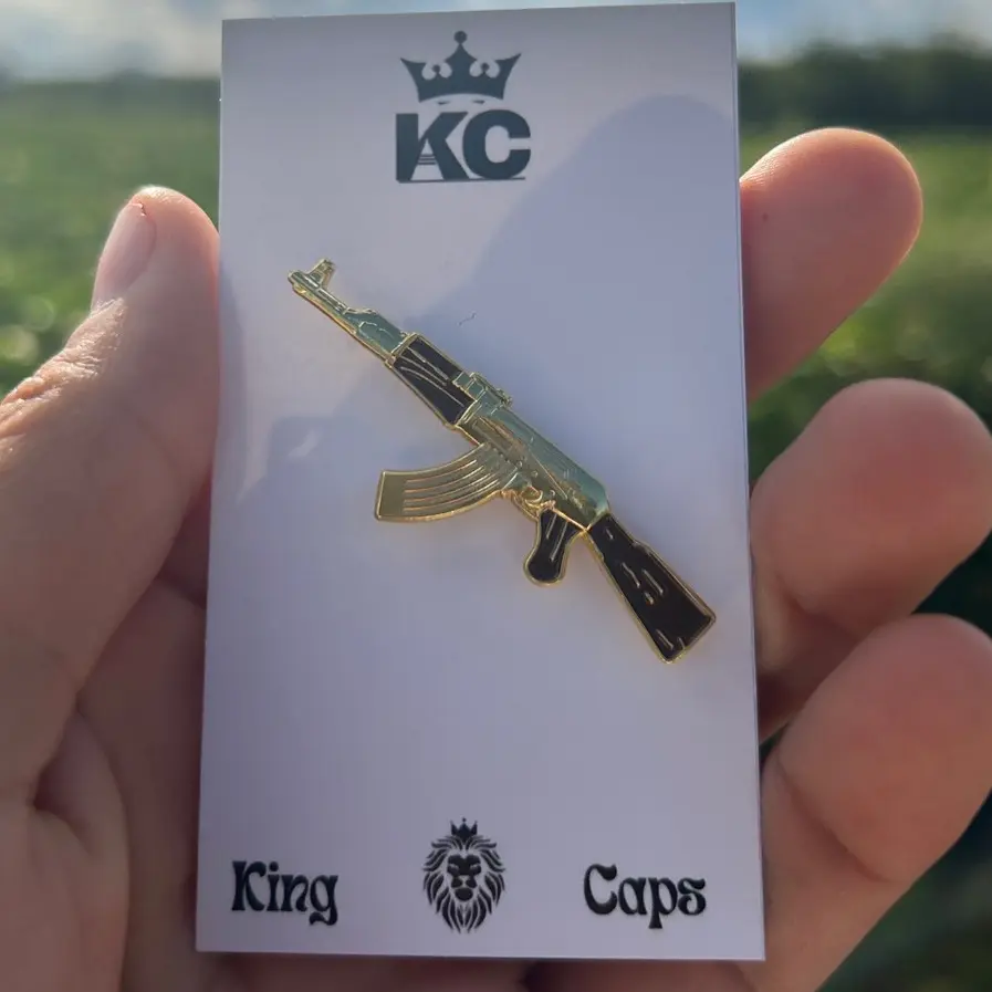 Hat pin