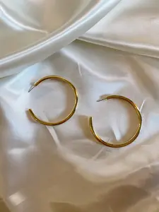 Prado Hoops (medium)