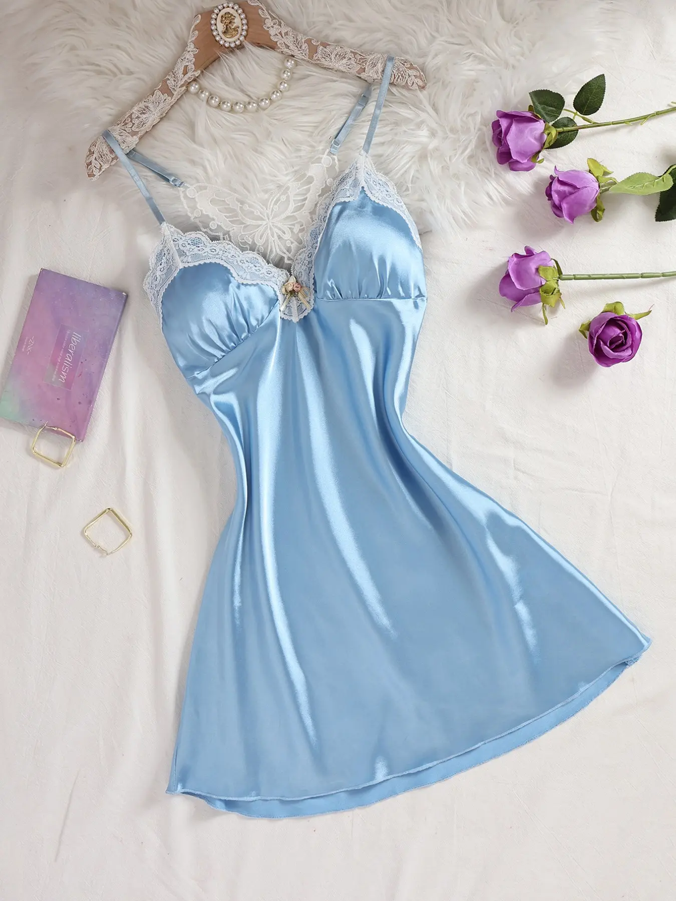 Comfortable Feminine Elegant Chic Sky Blue Satin Smooth Lace Decorated Bra Pad, Adjustable Straps V-Neck Nightgown, Lace Trim Nightdress, Romantic Bedroom Daily Pajamas, Nightwear, Loungewear