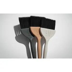 The Signature Brush