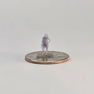 N Scale Girl Spotter – 12mm Female Figure with Confident Stance
