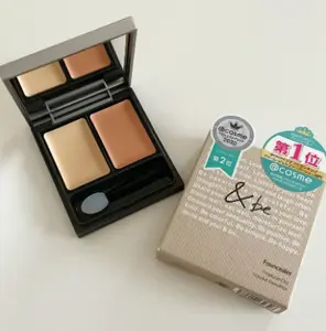 &Be Foundcealer Light Beige & Orange 4G