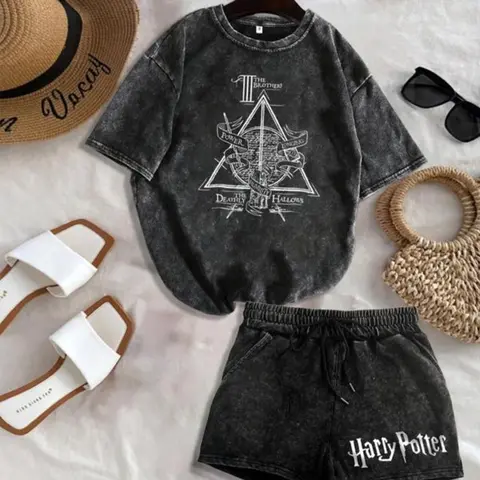 Vintage Style 2 Piece Unisex Loose-Fitting Summer T-Shirt Set, Casual Retro Wash Short Sleeve Tee with Unique Graphic Print, Trendy Streetwear for Couples