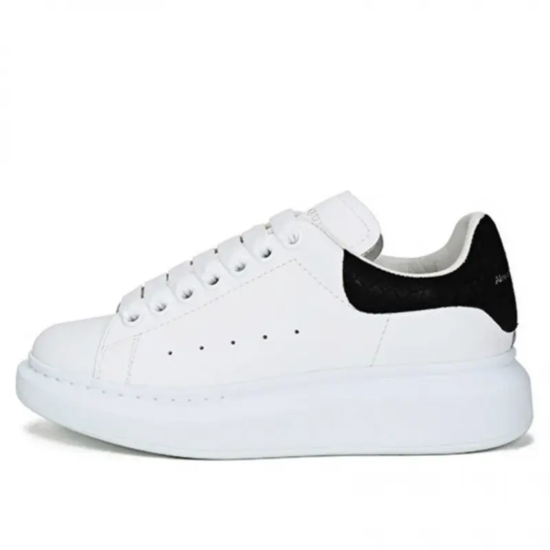 White black velvet tail