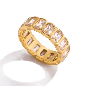 Bezel Band – Emerald