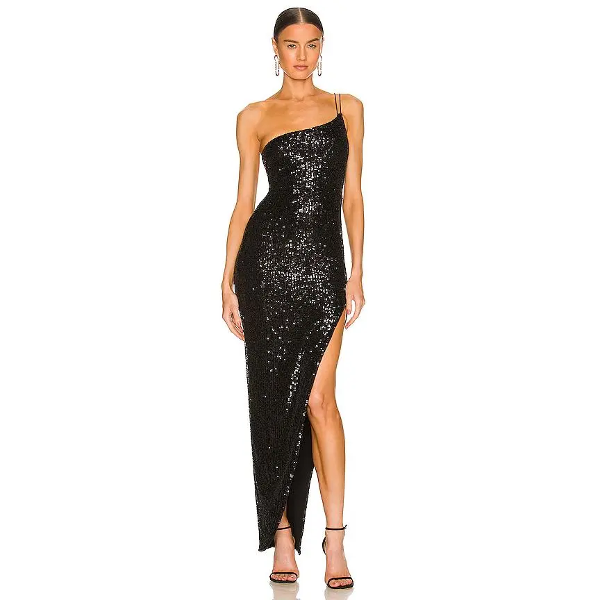 Nookie Leilani On Shoulder Gown in Black
