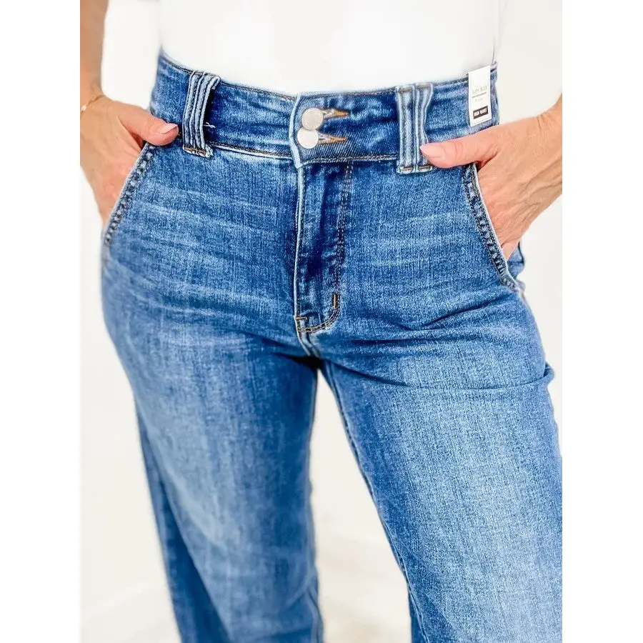 Judy Blue DOUBLE DOWN High Waist Double Button Wide Leg Jeans