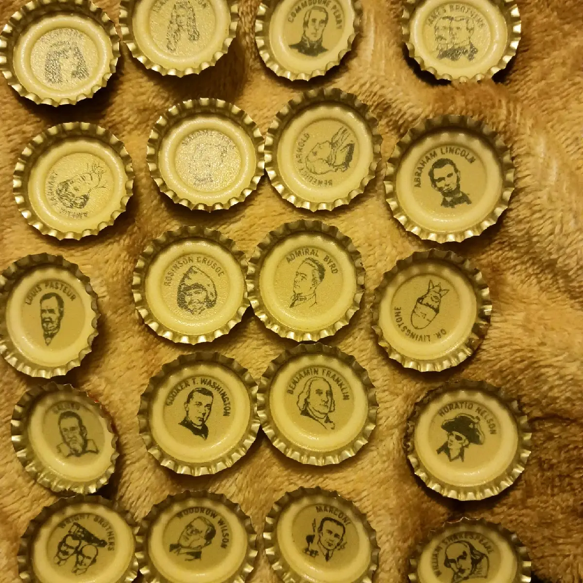 vintage tab soda person bingo game.  1970s pop tops