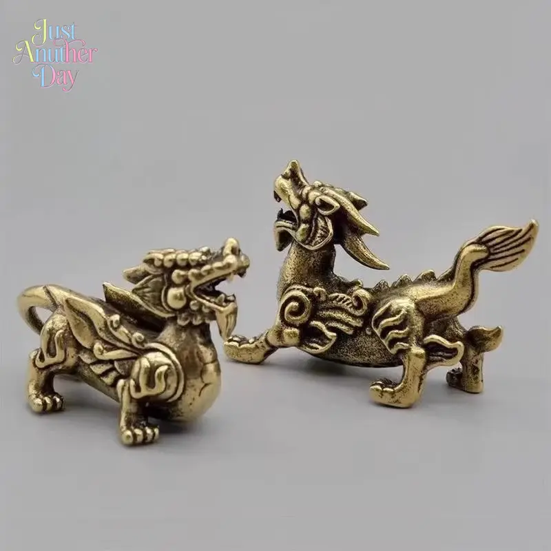A Pair of Male and Female Pixiu, Solid Brass Pi Yao Statues, Vintage Chinese Feng Shui Figurines, Handcrafted Ornaments for Wealth & Home Decor (Camping & Hiking Picnicware Accent)