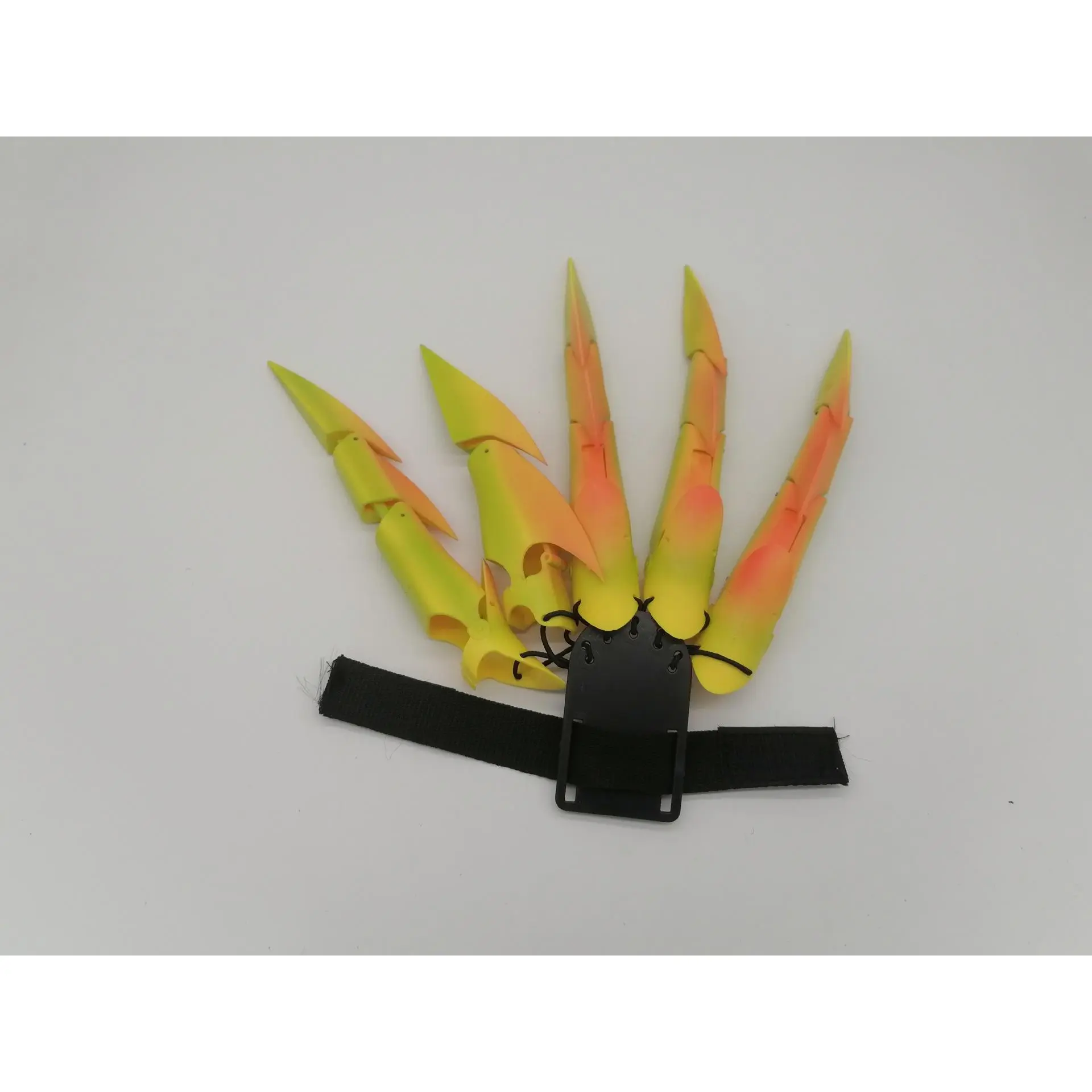 Praying Mantis Right Hand (Color)