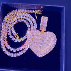 Heart locket pendant