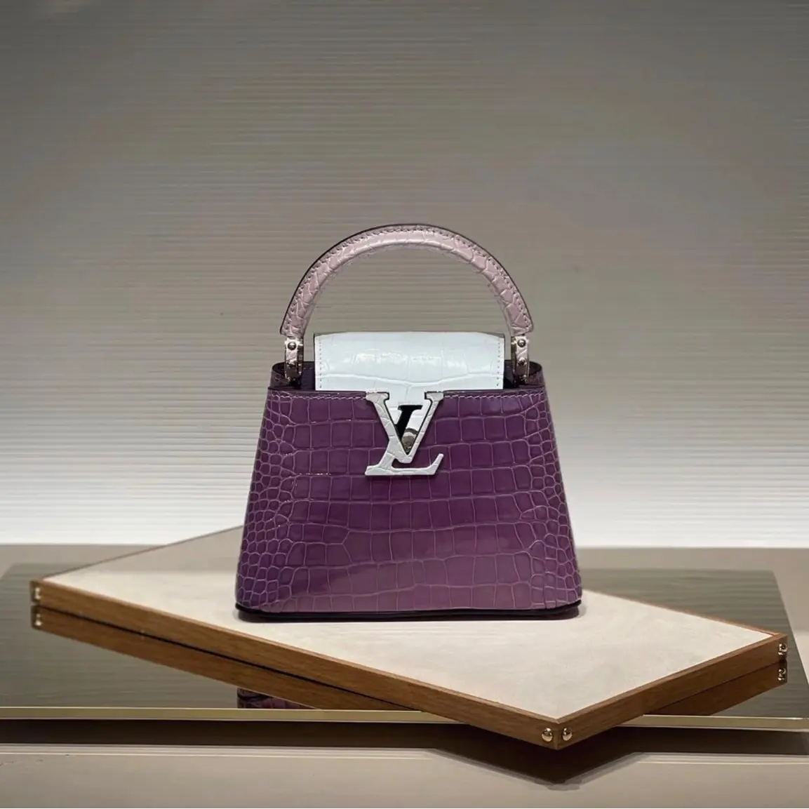 Pre-owned Louis Vuitton Capucines Mini Fantasy Purple Crocodile Tri‑Color Chip Version Top‑Handle Shoulder Bag 2602492