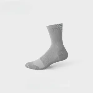 Sport's House Men's Mid-Calf Lightweight Quick-Dry Breathable Cycling Socks Reflective Sports Socks Anti-slip & Shock Absorbent Odor Resistant Durable Wear