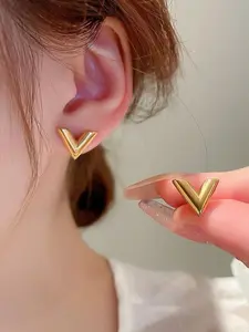 Golden/silver Color Earrings, V-Shaped Personality Design, Casual Style, Metal Material, All Seasons Wear, No Choking Hazard