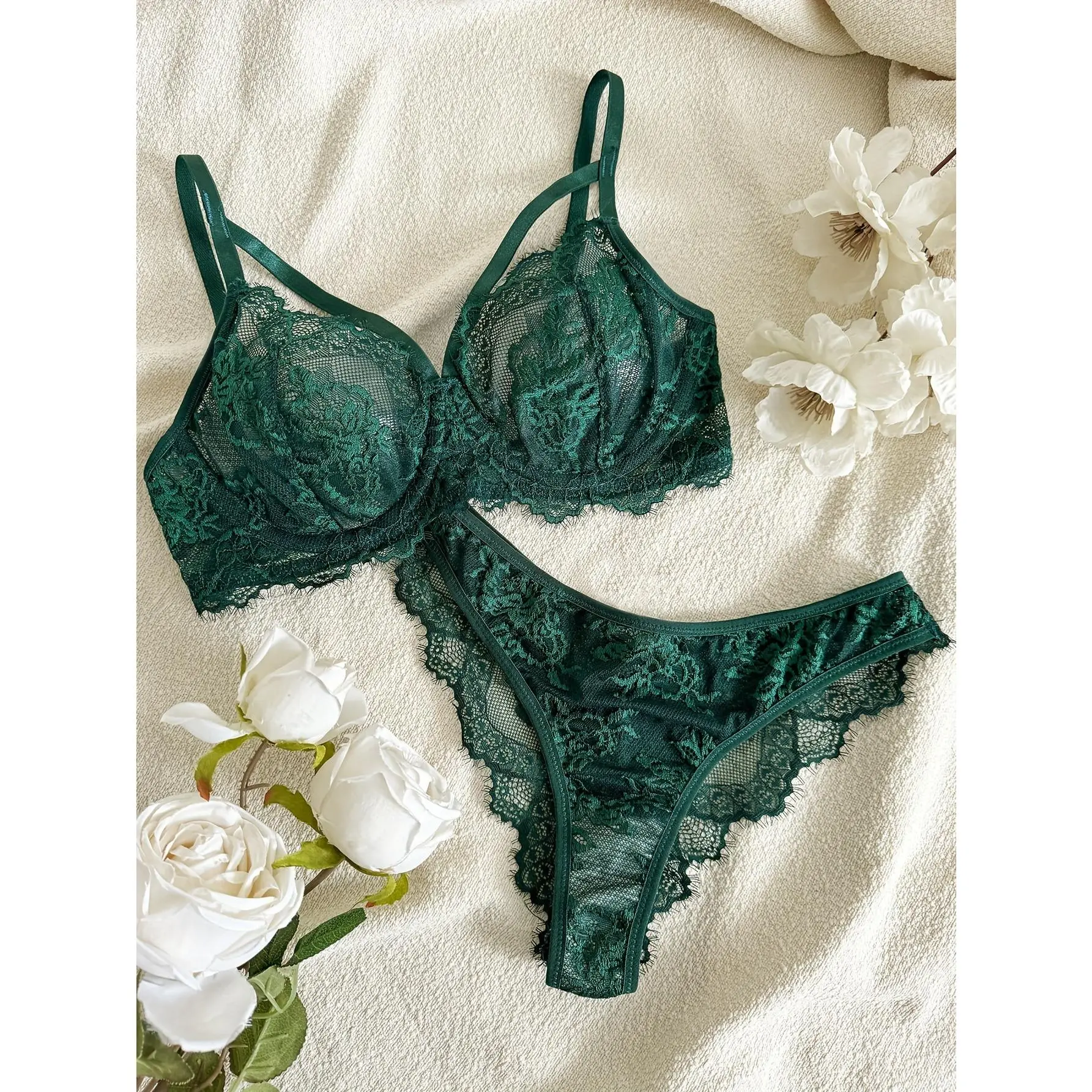 Women's Sexy Lingerie Set, 2-Piece Floral Eyelash Lace Underwire Bra and Semi-Sheer Cheeky Panty, Mature Style Knit Fabric, Lingerie Sets, Polyamide, Elastane, Contrast Lace, Chic, Female, Adult Wear, Do Not Dry Clean, Hand Wash Only, Set Closure
