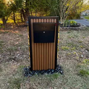 LinearLuxe Mailbox (Composite)