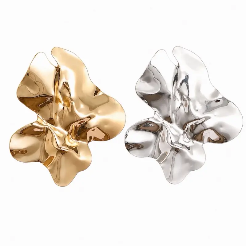 Women's 2-Pair Vintage Abstract Flower Statement Earrings - Gold & Silver Chic Style Earrings, Female Costume Jewelry for Trendy Looks