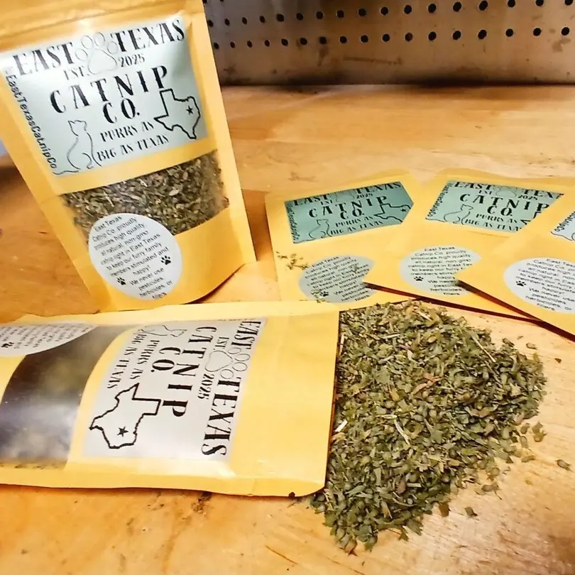 All-Natural Catnip (0.5oz/14g) Purrs as BIG as Texas