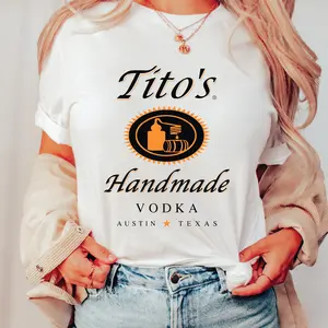 TITO'S Handmade Vodka shirt Unisex Letter Print Round Neck Tee, Casual Crew Neck Short Sleeve T-shirt for Daily, Holiday & Outdoor Wear, Graphic Tees for Women, Stylish All-Season Ladies Clothing